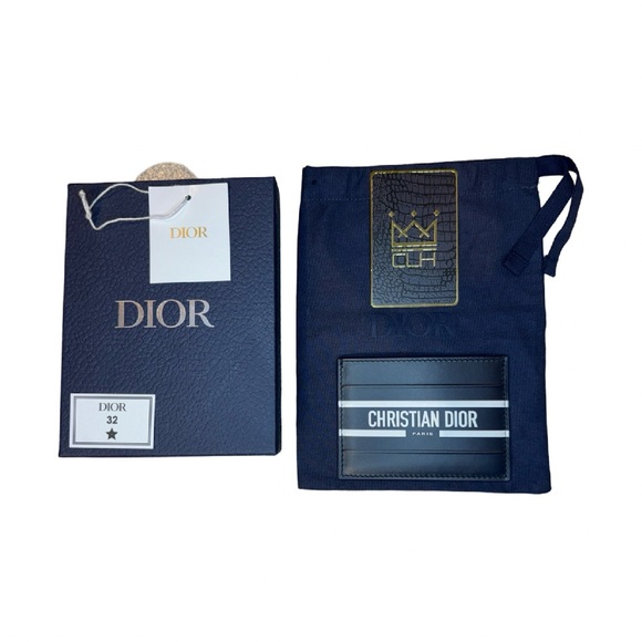 ❌$OLD❌ DIOR CARD HOLDER - Picture 3 of 7